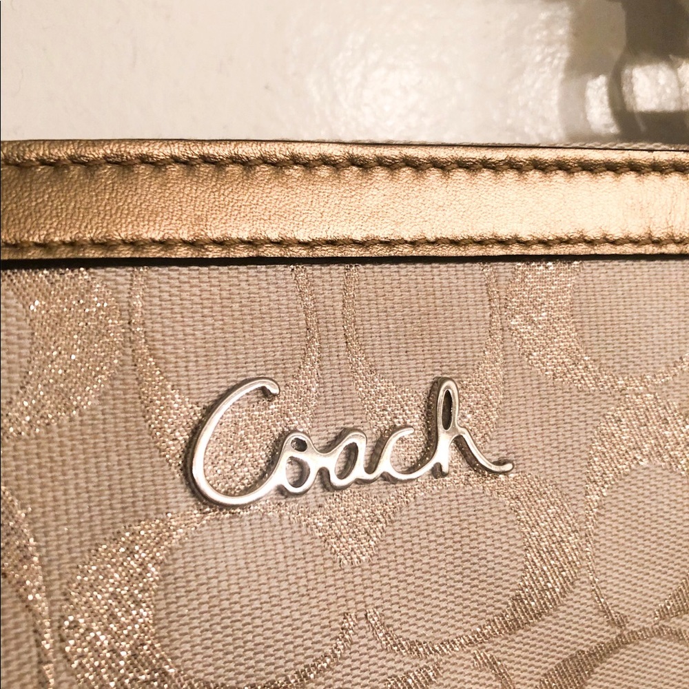 Coach Purse - Picture 3 of 4